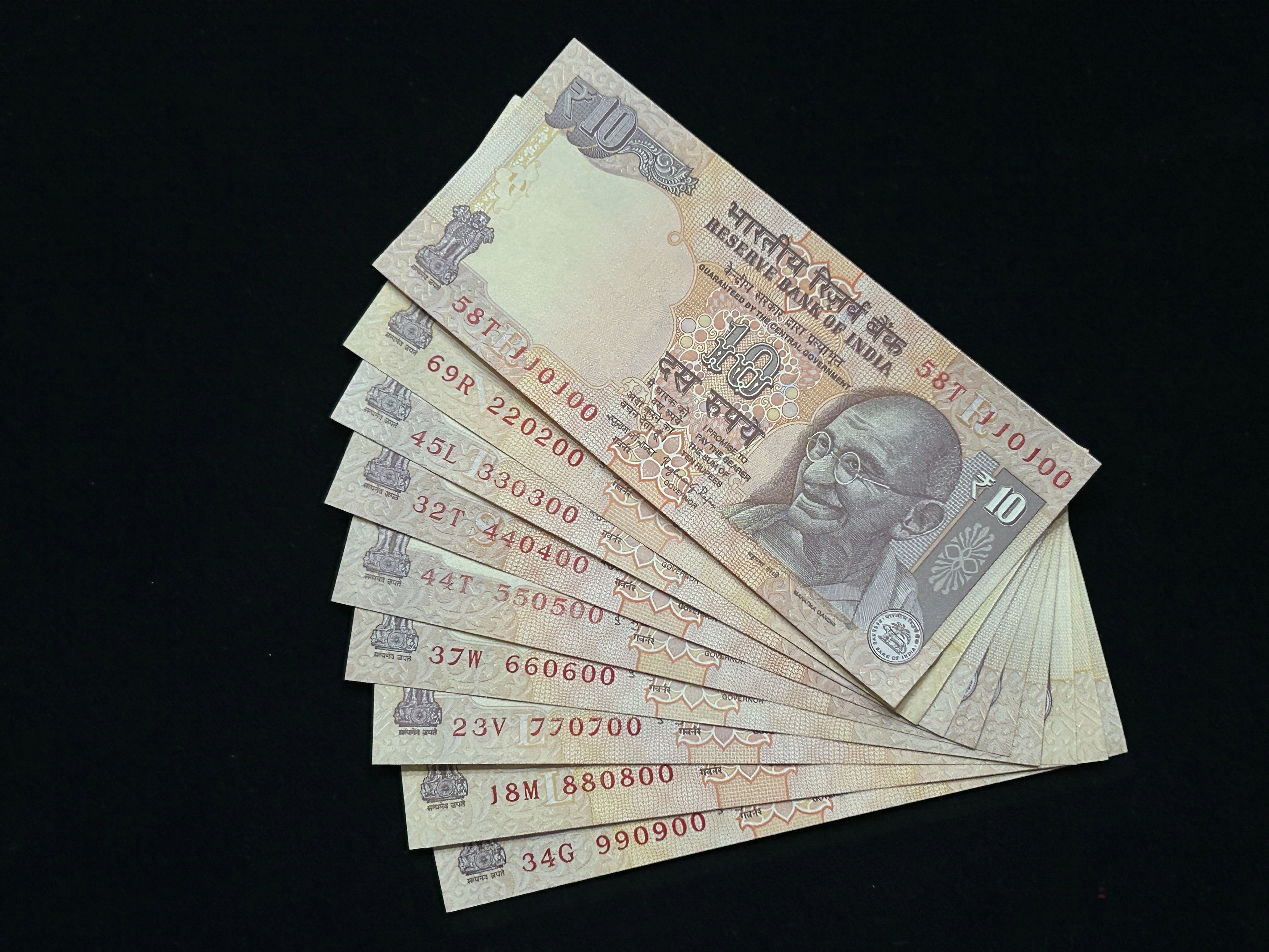 India, Rupees 10 x 9 Fancy Banknotes, Fancy Serial Number 110100- 990900, Sign. D. Subbarao & Raghuram G. Rajan, UNC