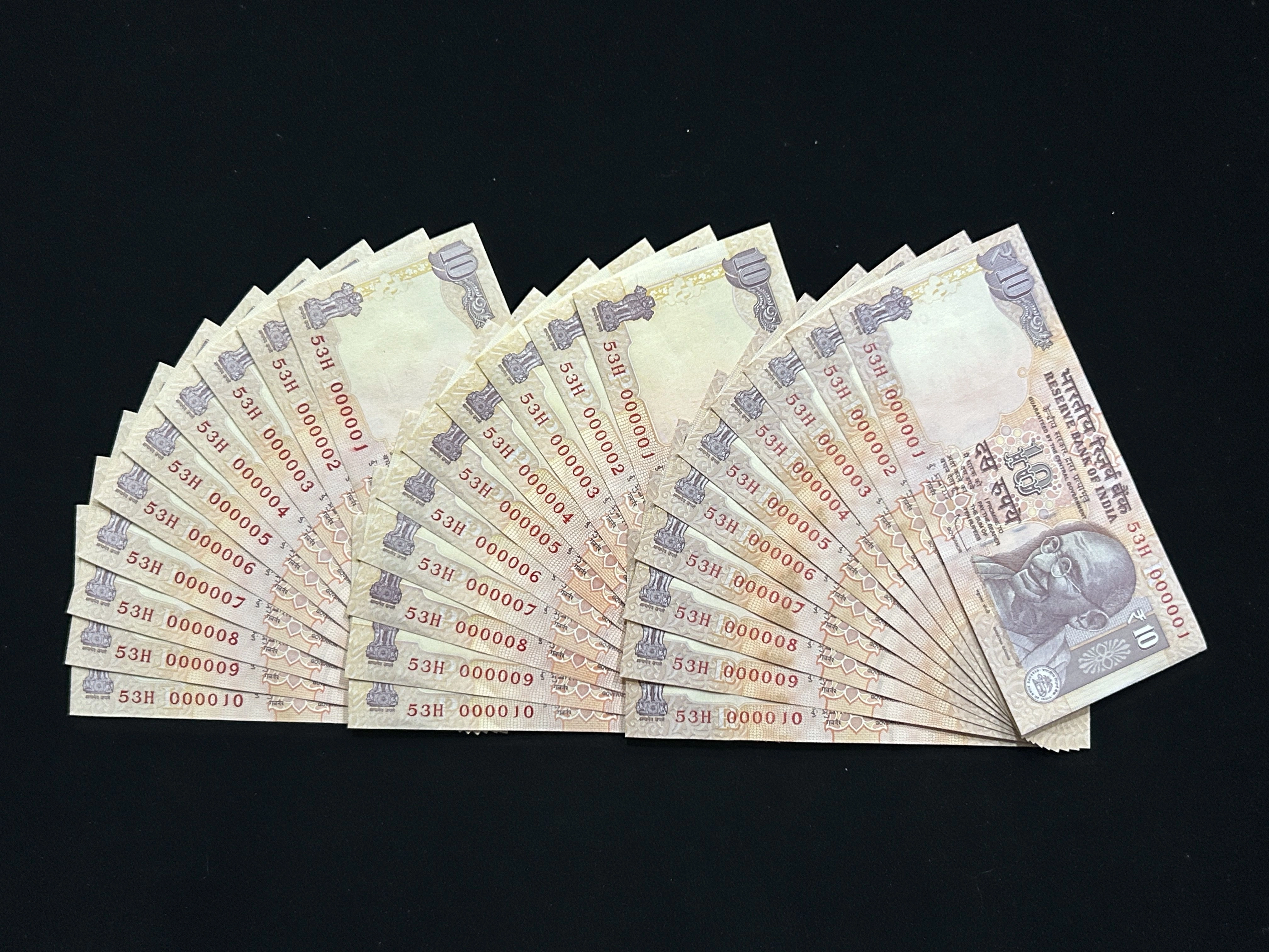 India, Rupees 10 x 3 Sets of Same Prefix / Same Serial 