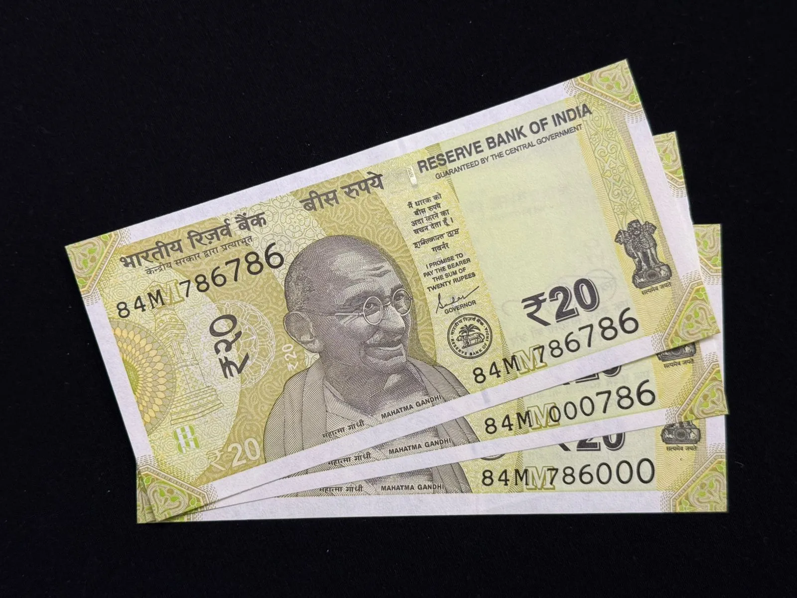 India, 2022 Rupees 20 x 3 Banknotes, Set of Holy Fancy Serial Number 84M 000-786, 84M 786000, 84M 786-786, Sign. Shaktikanta Das, Inset M, UNC, (84M 000786)