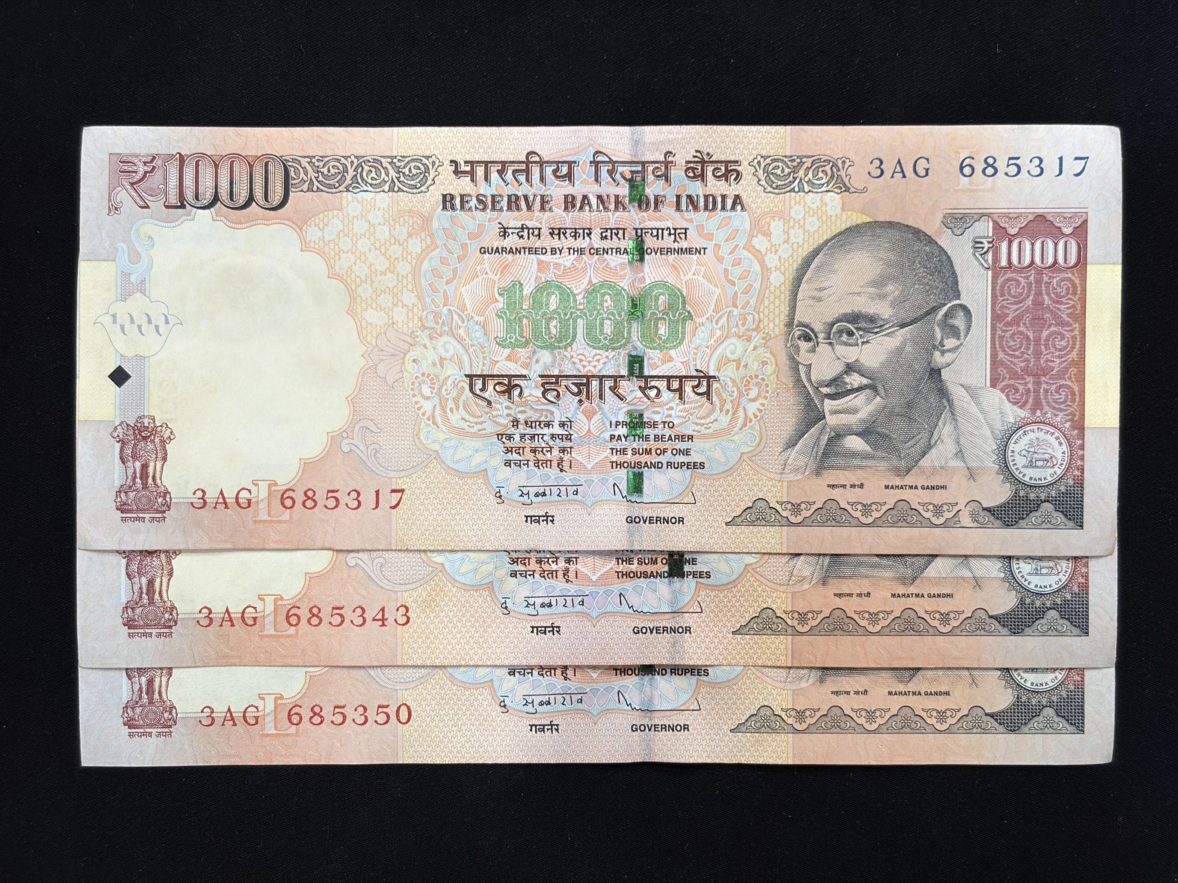 India, 2012 Rupees 1000 x 3 Banknotes, Sign. D. Subbarao, Inset L, UNC, (3AG 685317)