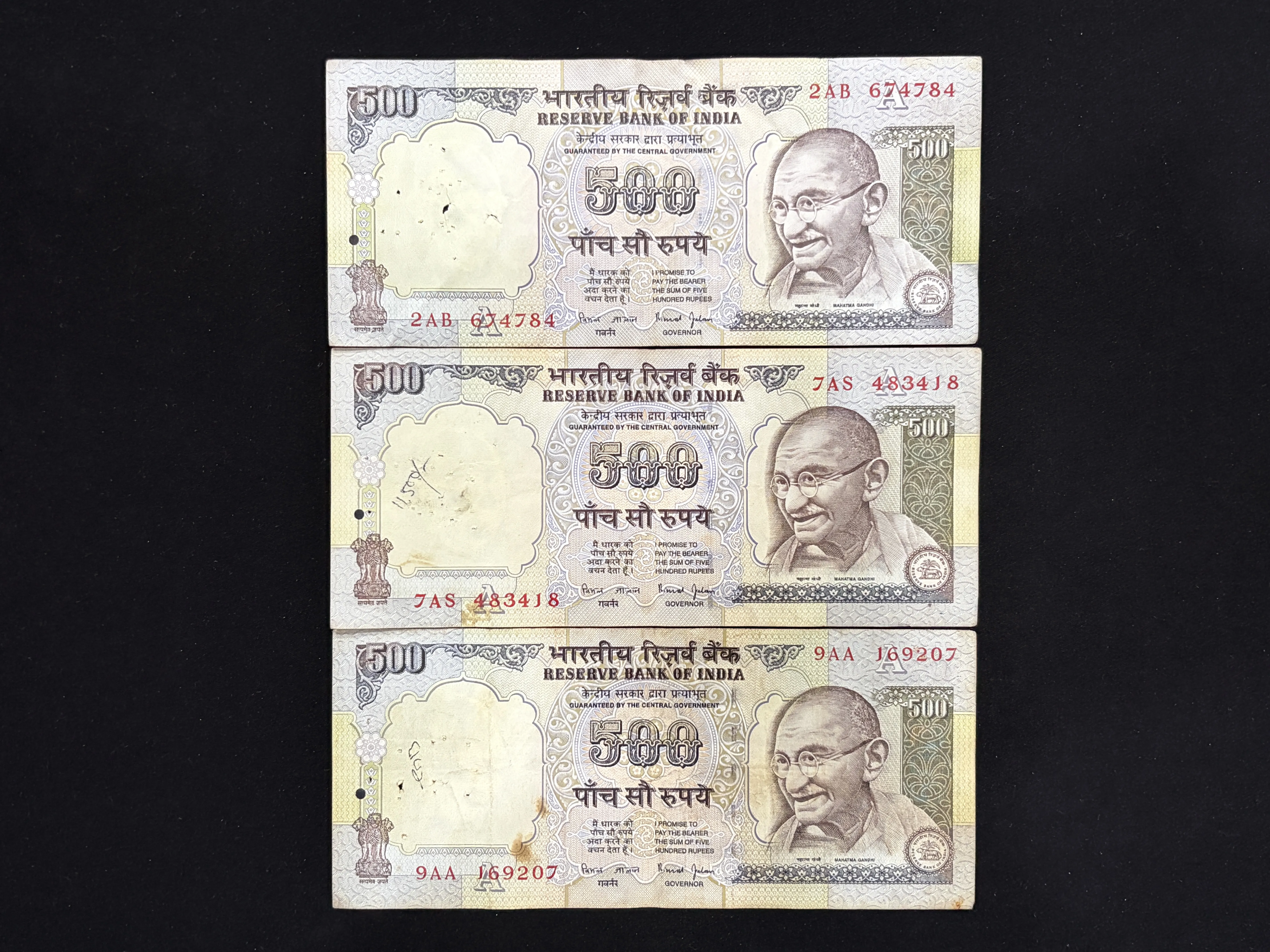 India, Rupees 500 x 3 Banknotes, Second Series (Blue) Issue, Sign. Bimal Jalan, Inset A, (2AB 674784)