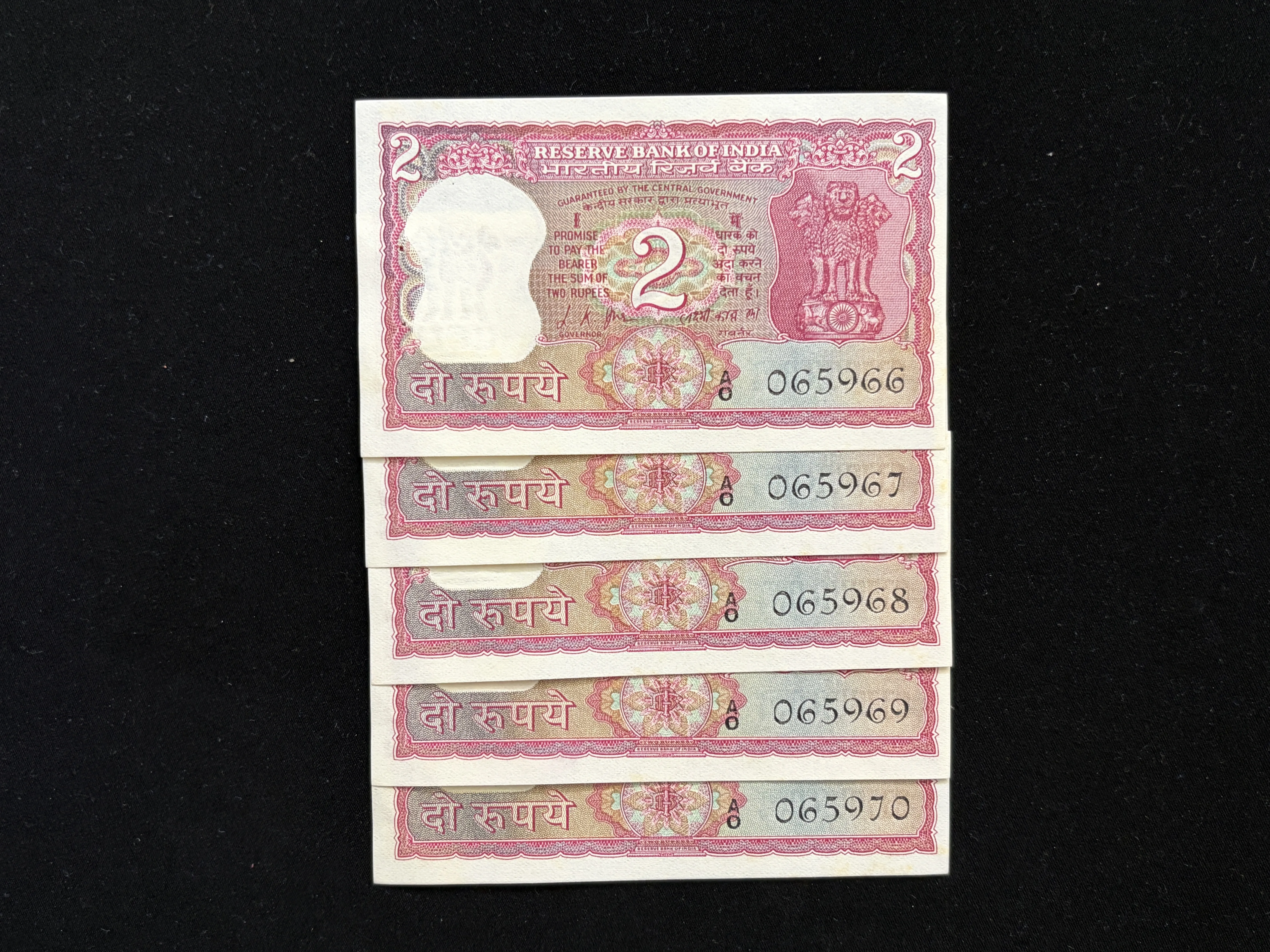 India, 1969 Rupees 2 x 5 Consecutive Serial Number Banknotes, Gandhi Issue, Sign. L.K. Jha, UNC, (A0 065966)