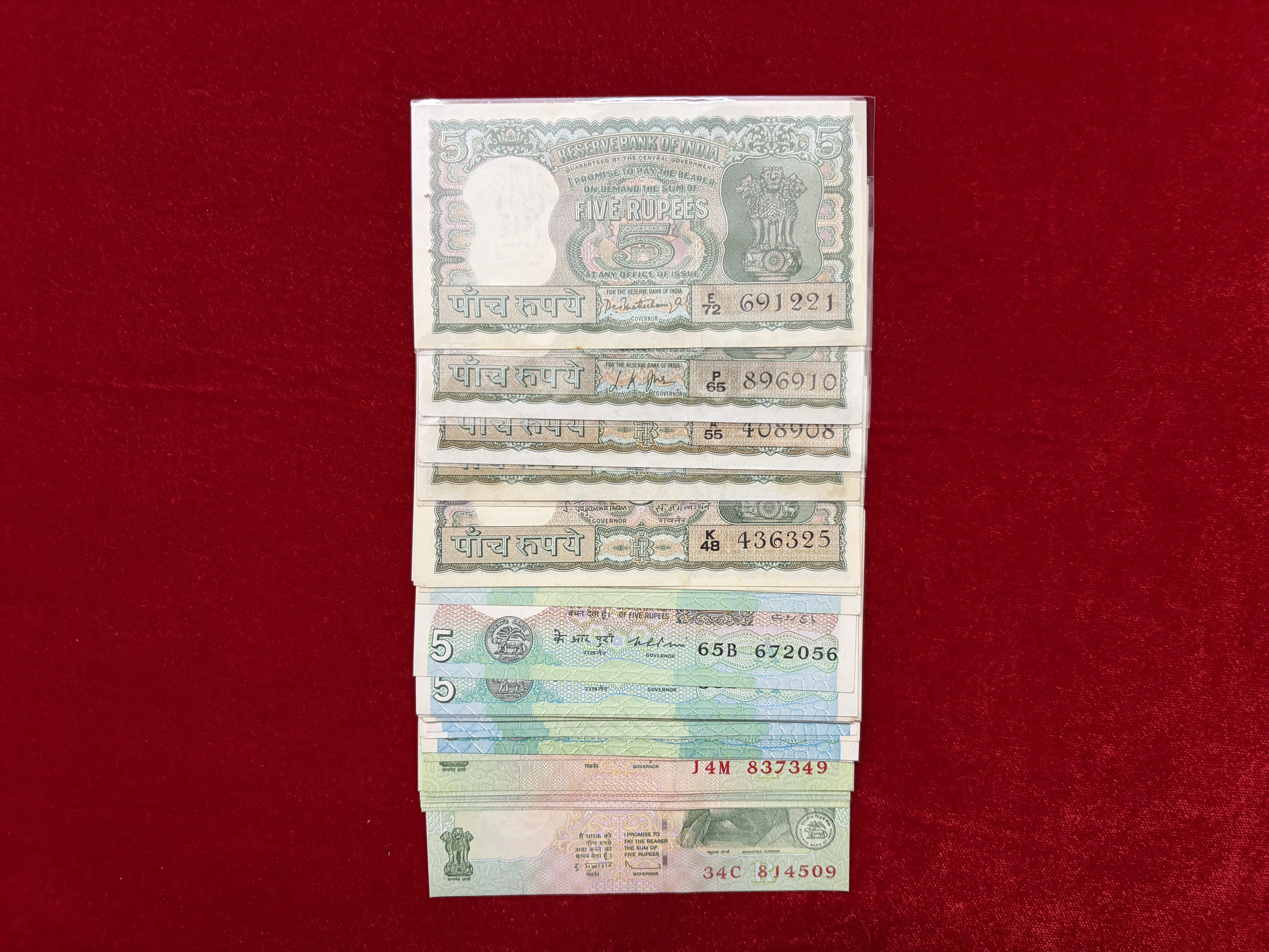 India, Rupees 5, Broken Signature Set C8 - C45, UNC, (E72 691221)