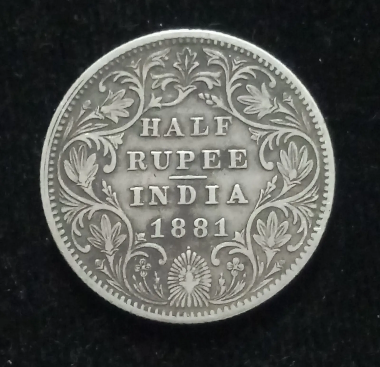 Half Rupee 1881 Victoria Queen very Rare Coin