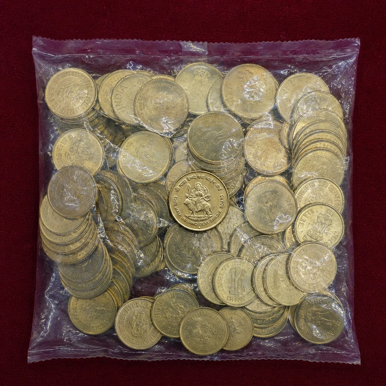 5 Rupees Shri Mata Vaishno Devi Shrine Board 2012 Pack of 100 Coins (Mumbai Mint)