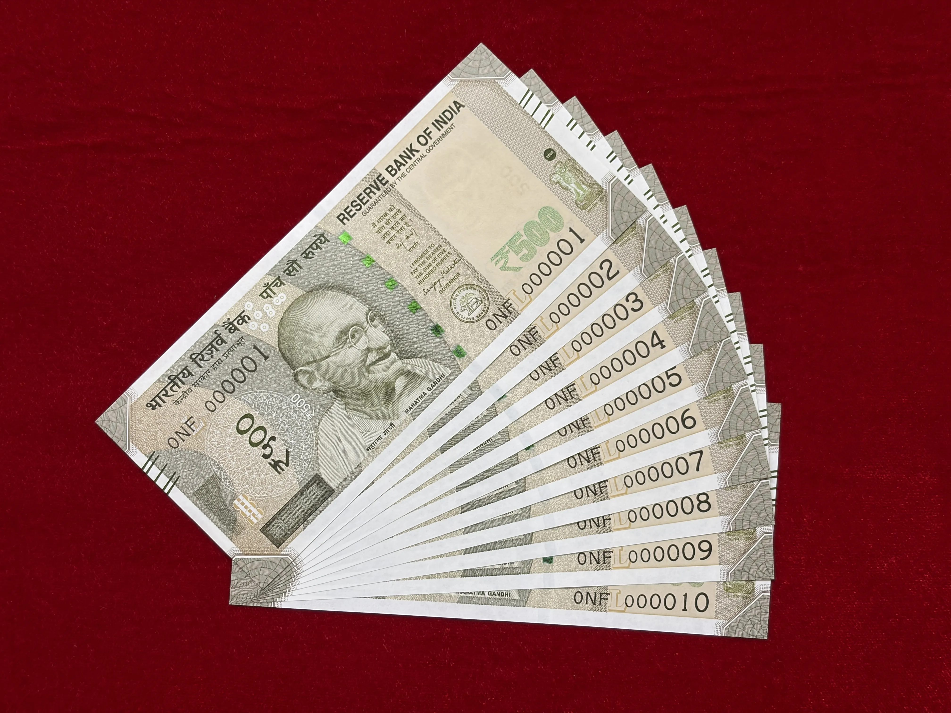 India, 2025 Rupees 500 x 10 Banknotes, Set of Super Lower Fancy Serial Number 0NF 000001 - 0NF 000010 , Sign. Sanjay Malhotra, Inset L, UNC, (0NF 000001)
