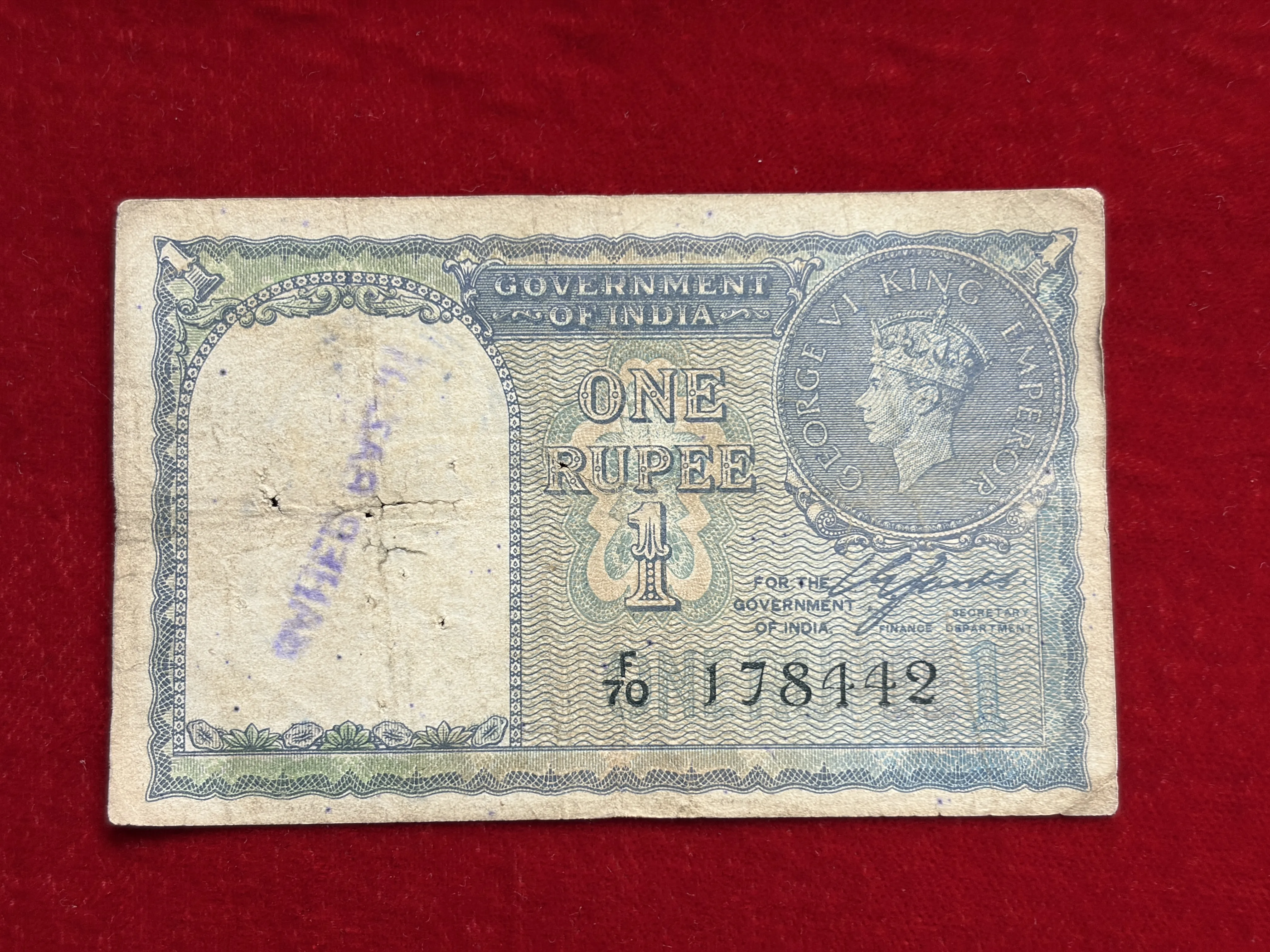 British India, 1940 Rupees 1 Banknote, King George VI (KG VI), Sign. C.E. Jones, Inset Plain, (F70 178442)