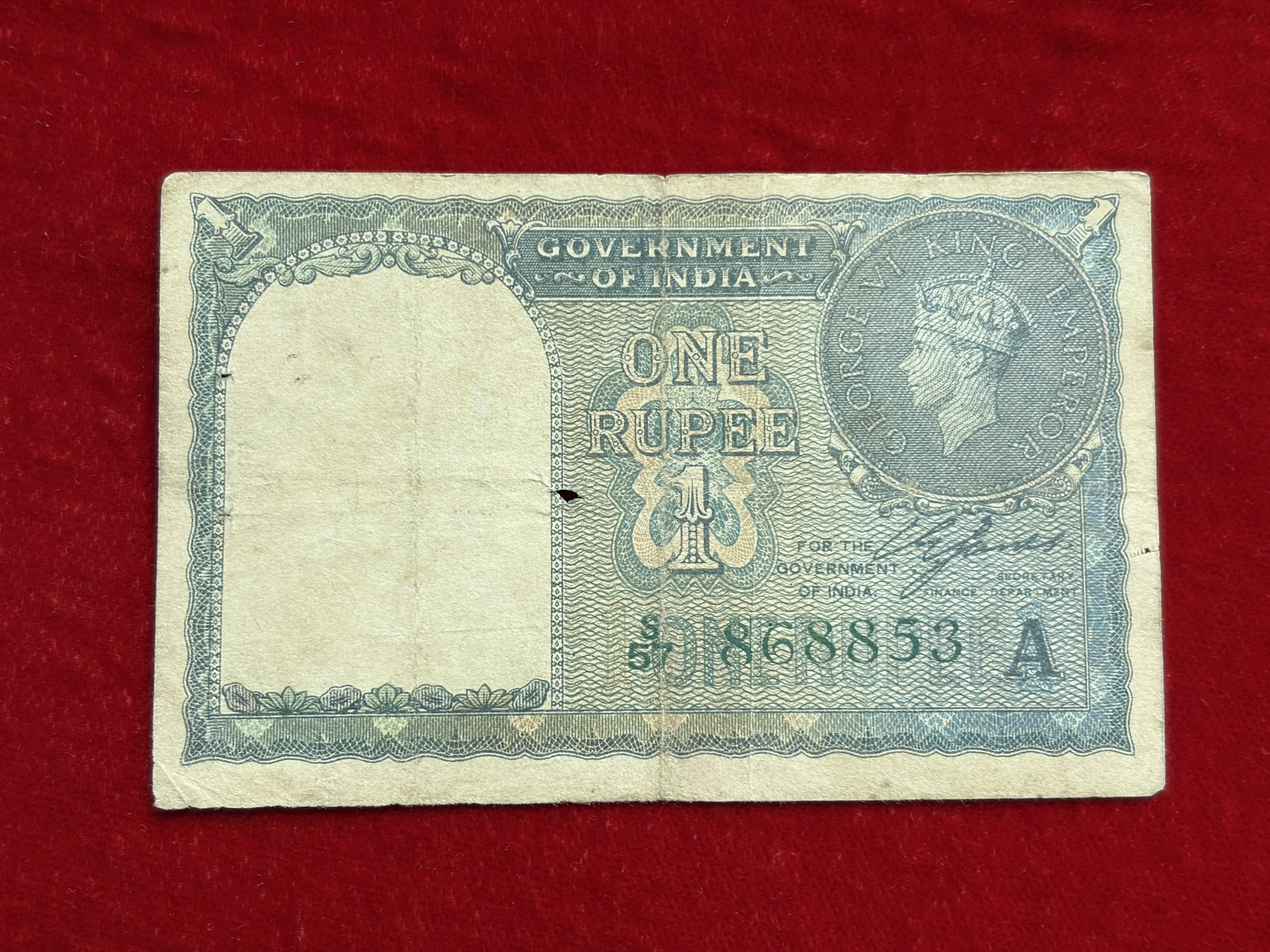 British India, 1940 Rupees 1 Banknote, King George VI (KG VI), Sign. C.E. Jones, Inset A, (S57 868853)