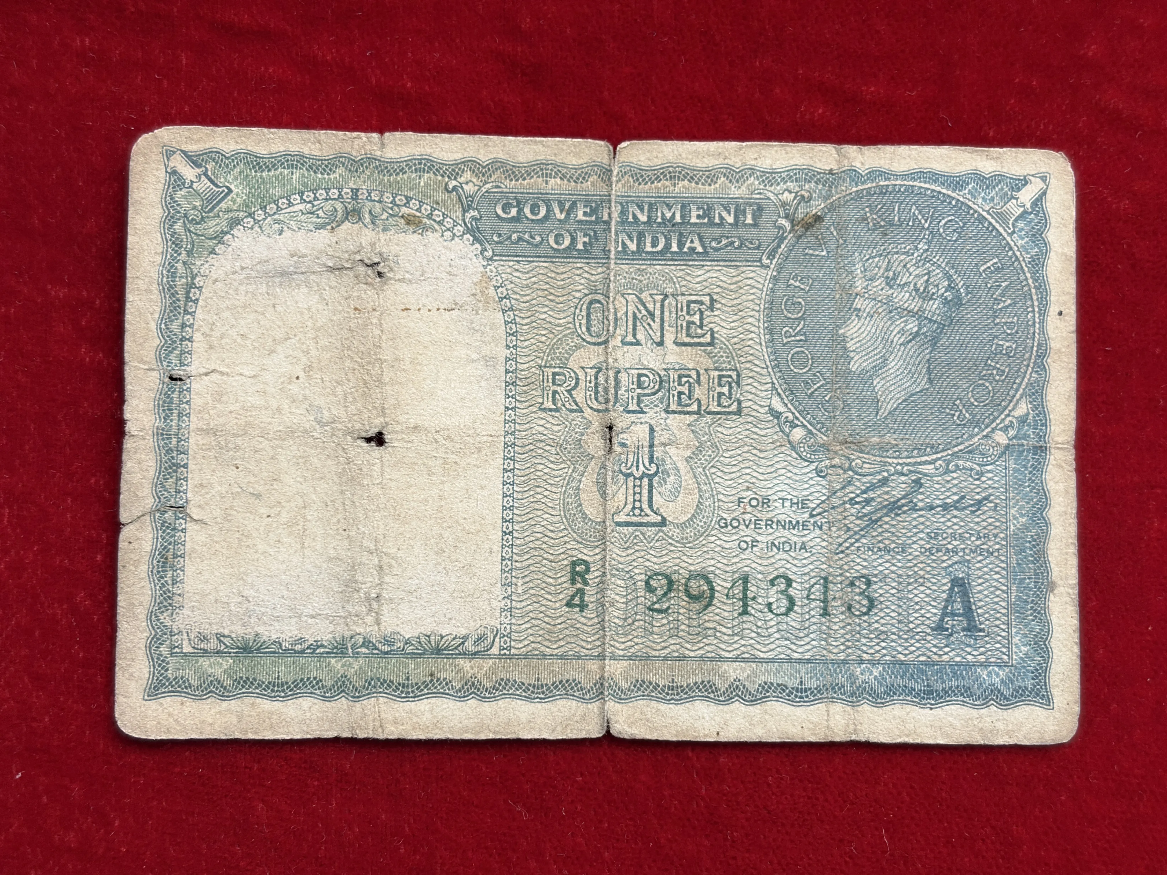 British India, 1940 Rupees 1 Banknote, King George VI (KG VI), Sign. C.E. Jones, Inset A, (R4 294343)