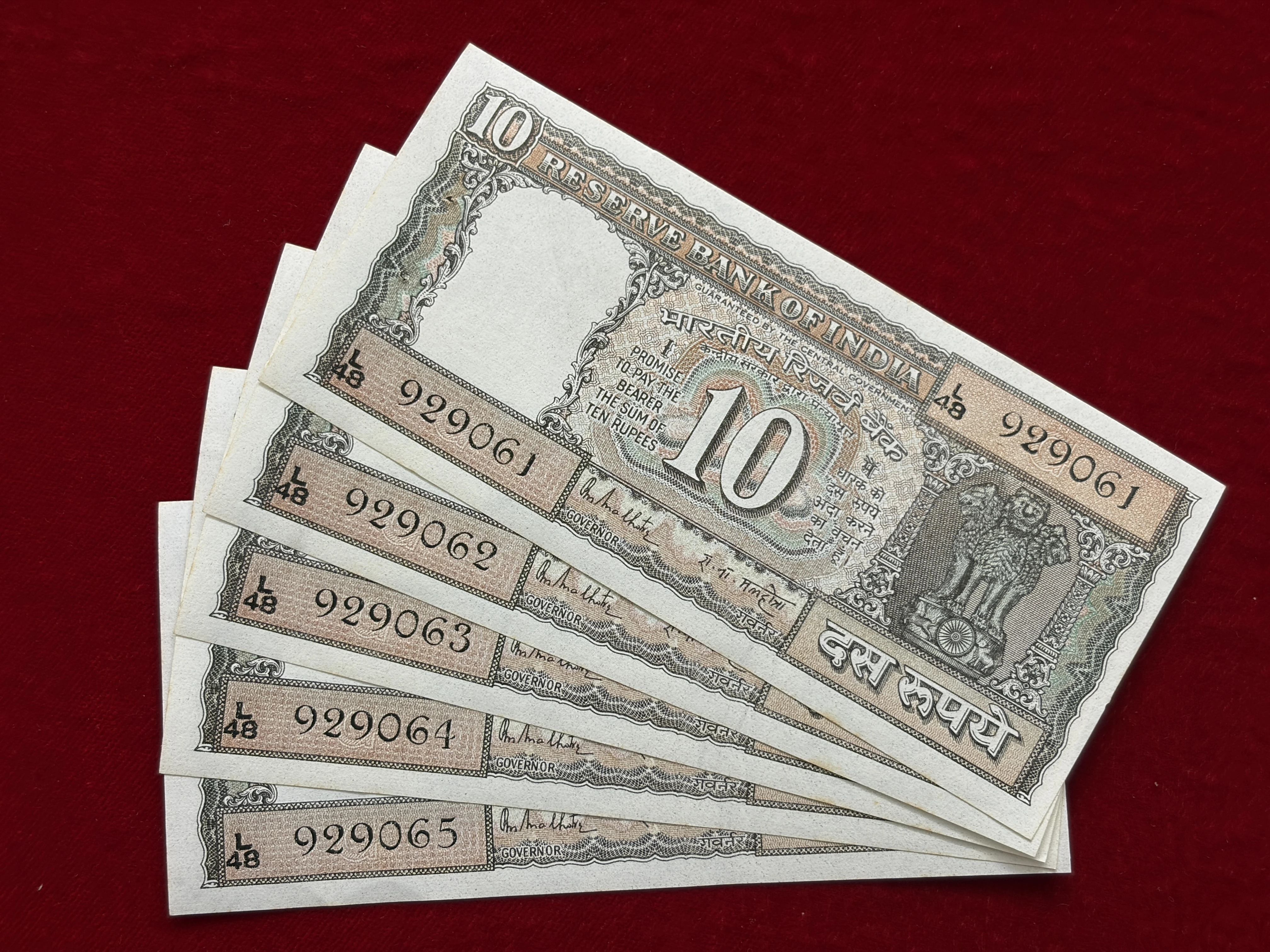 India, Rupees 10 x 5 Consecutive Serial Banknotes, Black Boat Issue, Sign. R.N. Malhotra, Inset G, UNC, (L48 929061)