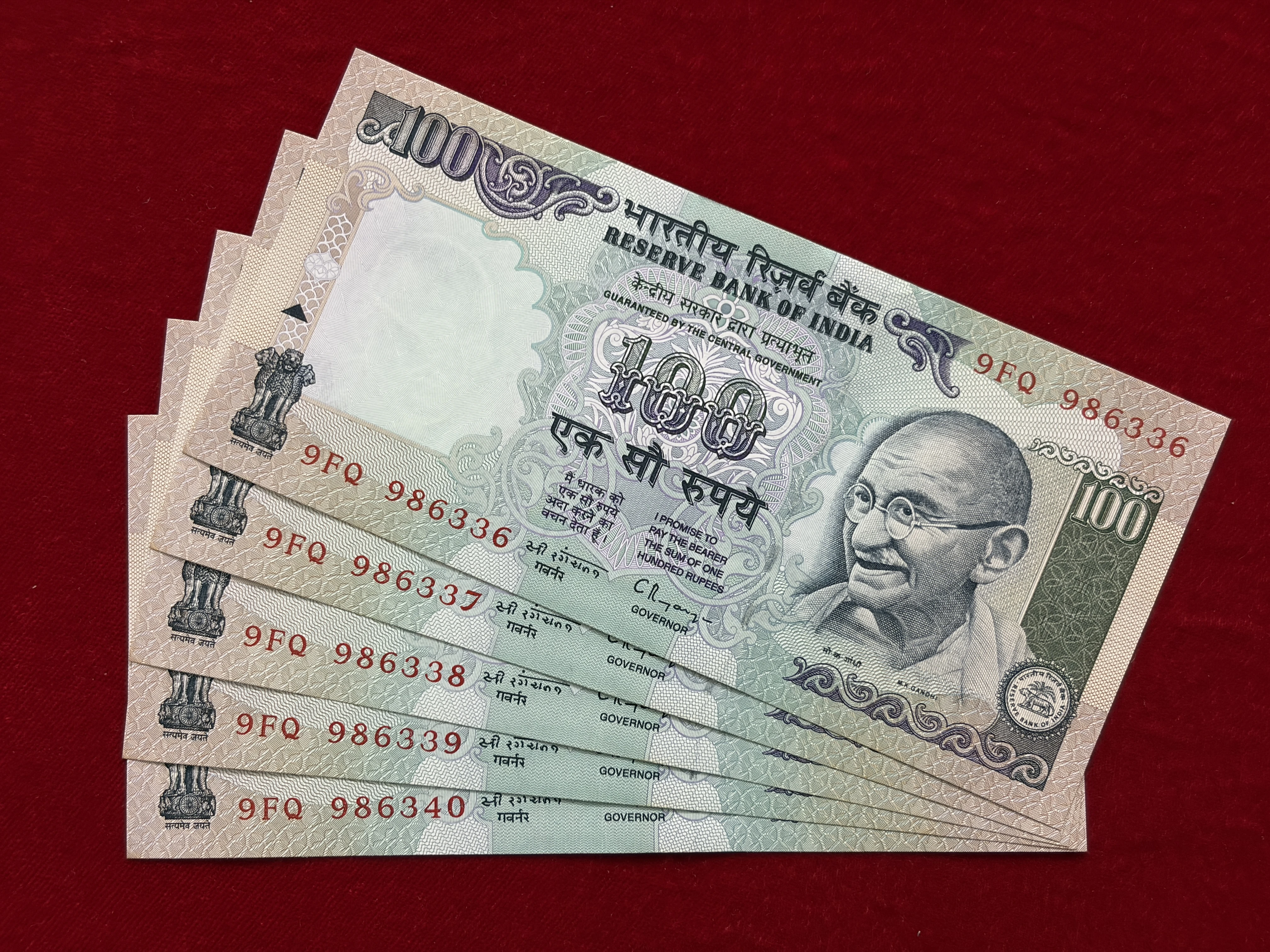India, Rupees 100 x 5 Consecutive Serial Number Banknotes, Sign. C. Rangarajan, Inset Plain, UNC, (9FQ 986336)
