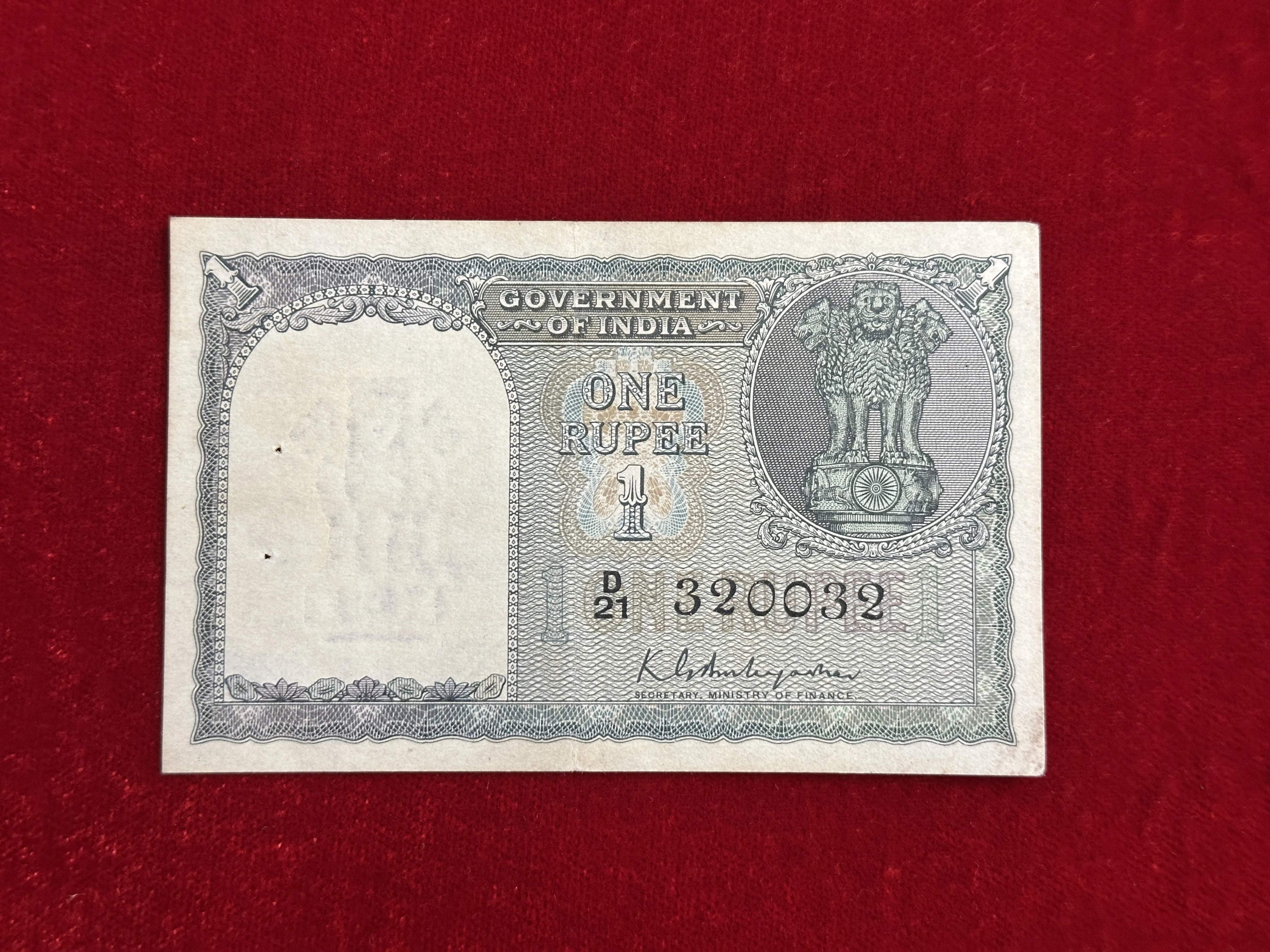 India, 1950 Rupee 1 Banknote, 2nd Issue, Sign. K.G. Ambegaonkar, Scare, (D21 320032)