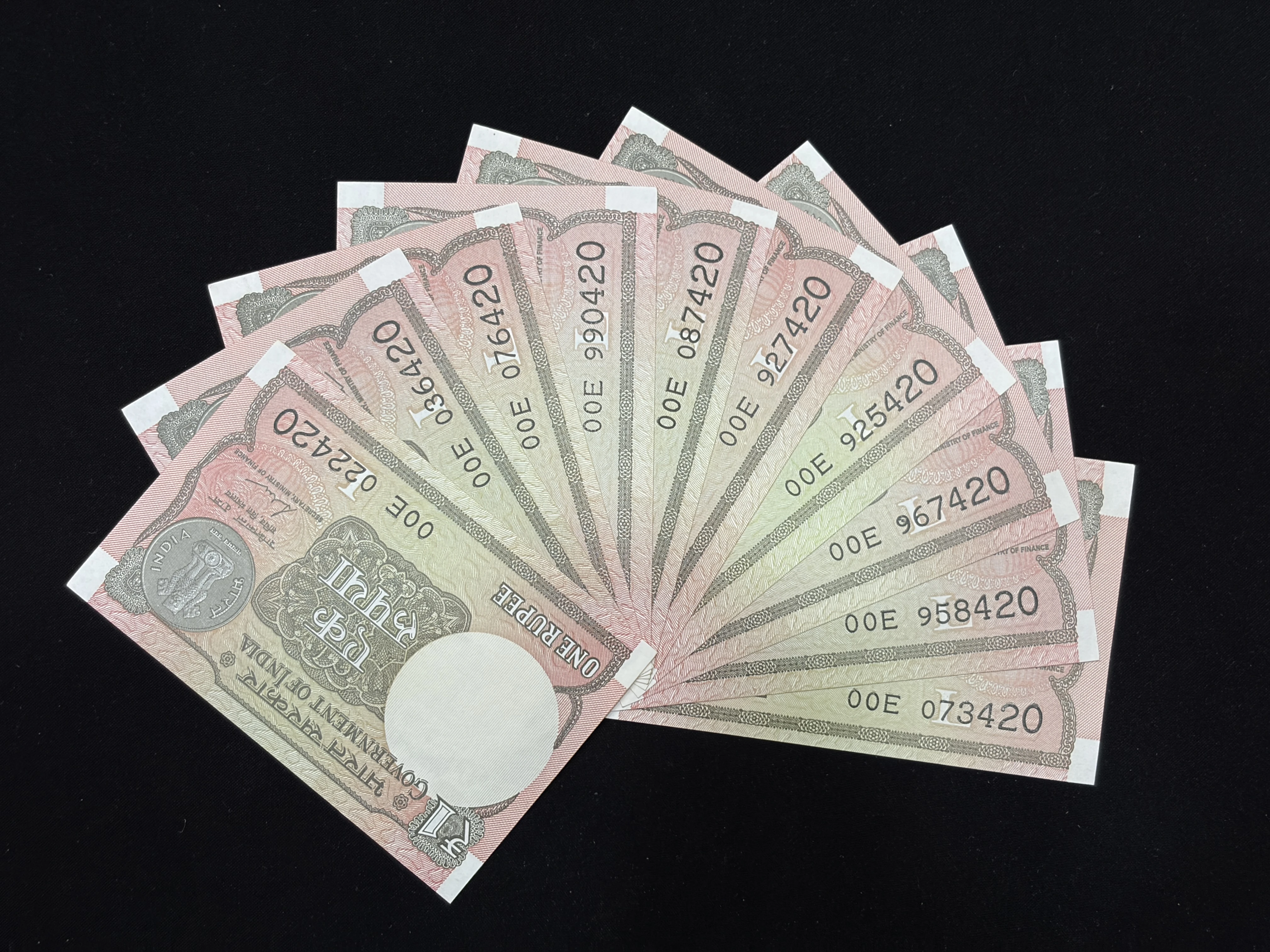 India, 2017 Rupee 1 x 10 Banknotes, Set of Fancy Serial Number Ending 420, Sign. Shaktikanta Das, Inset L, UNC, RARE, (00E 022420)