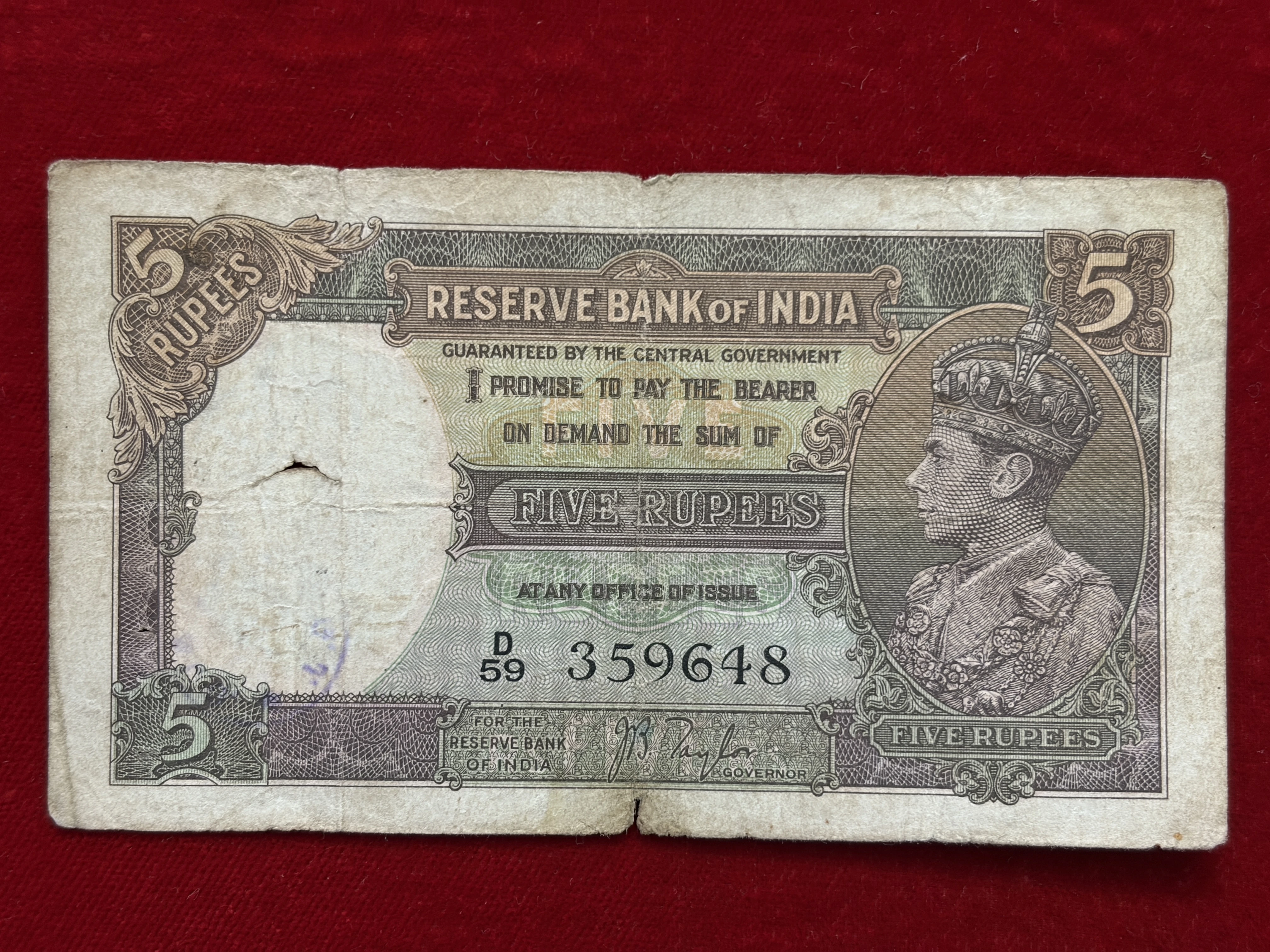 British India, 1938 Rupees 5 Banknote, King George VI (KG VI), Sign. J. B. Taylor, (D59 359648)