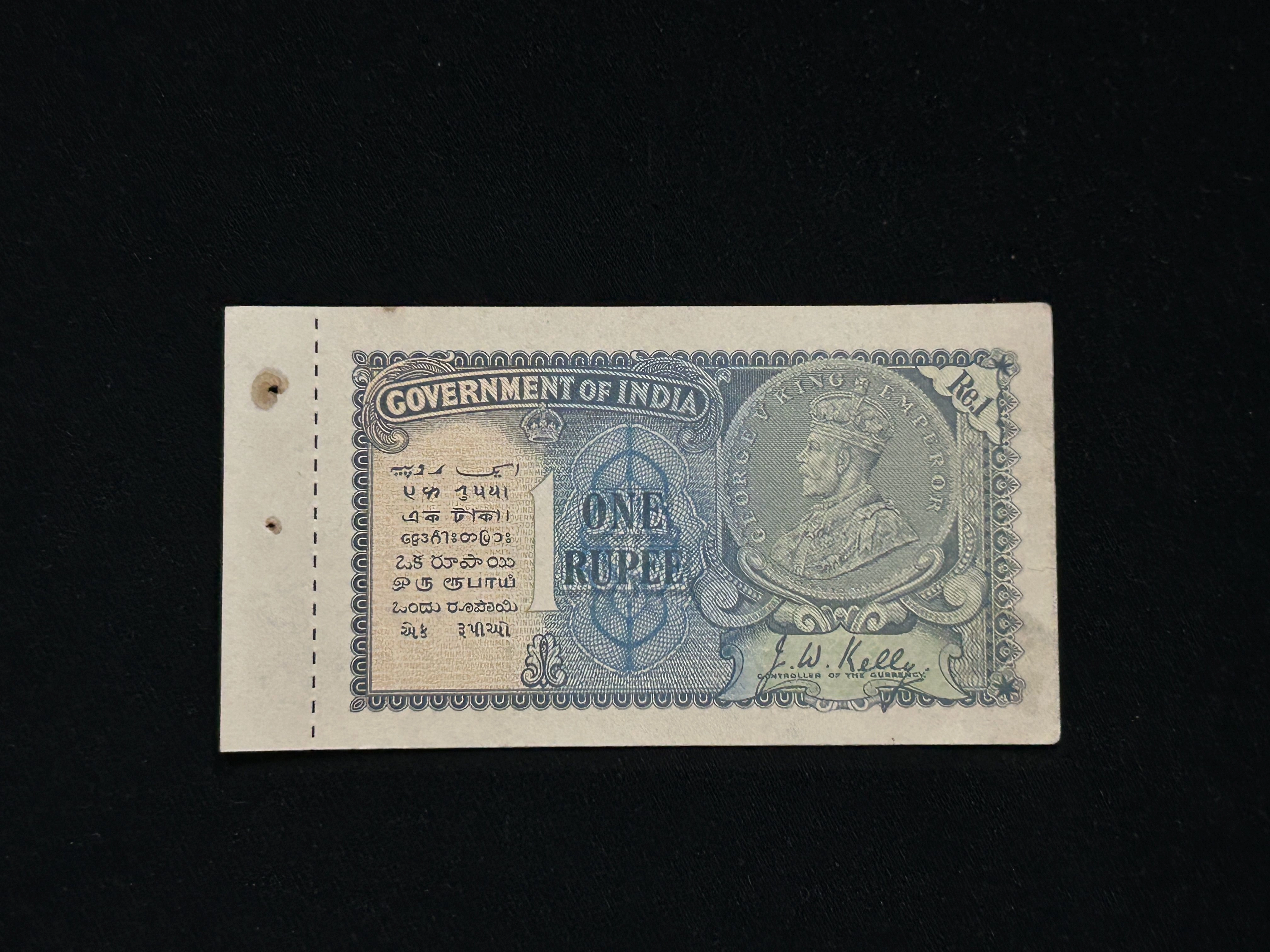British India, 1935 Rupee 1 Banknote, King George V (KG V), Prefix (F19), With Perforation, Sign. J.W. Kelly, UNC