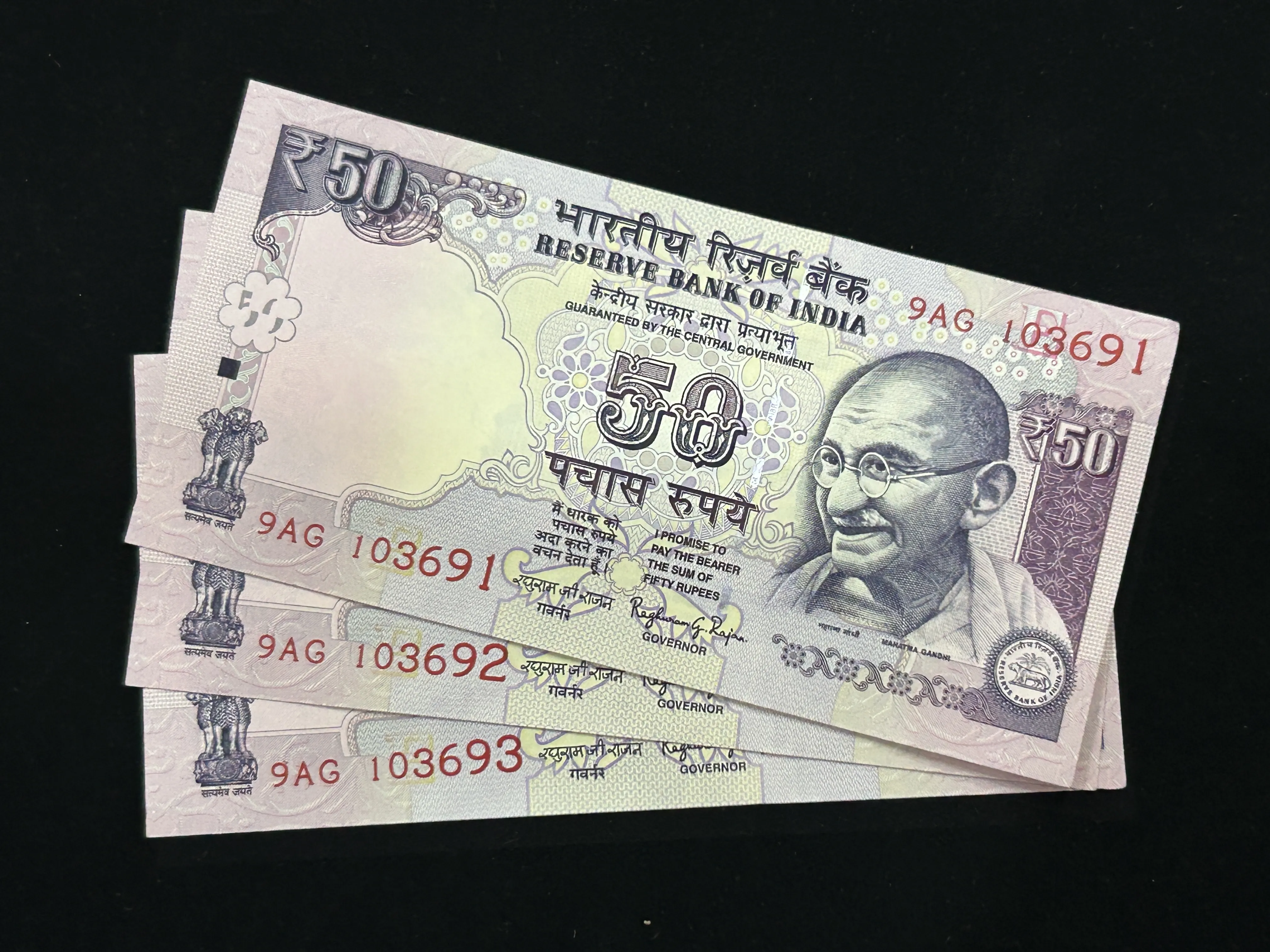India, 2015 Rupees 50 x 5 Consecutive Serial Number Banknotes, Sign. Raghuram G. Rajan, UNC, RARE, (9AG 103691)