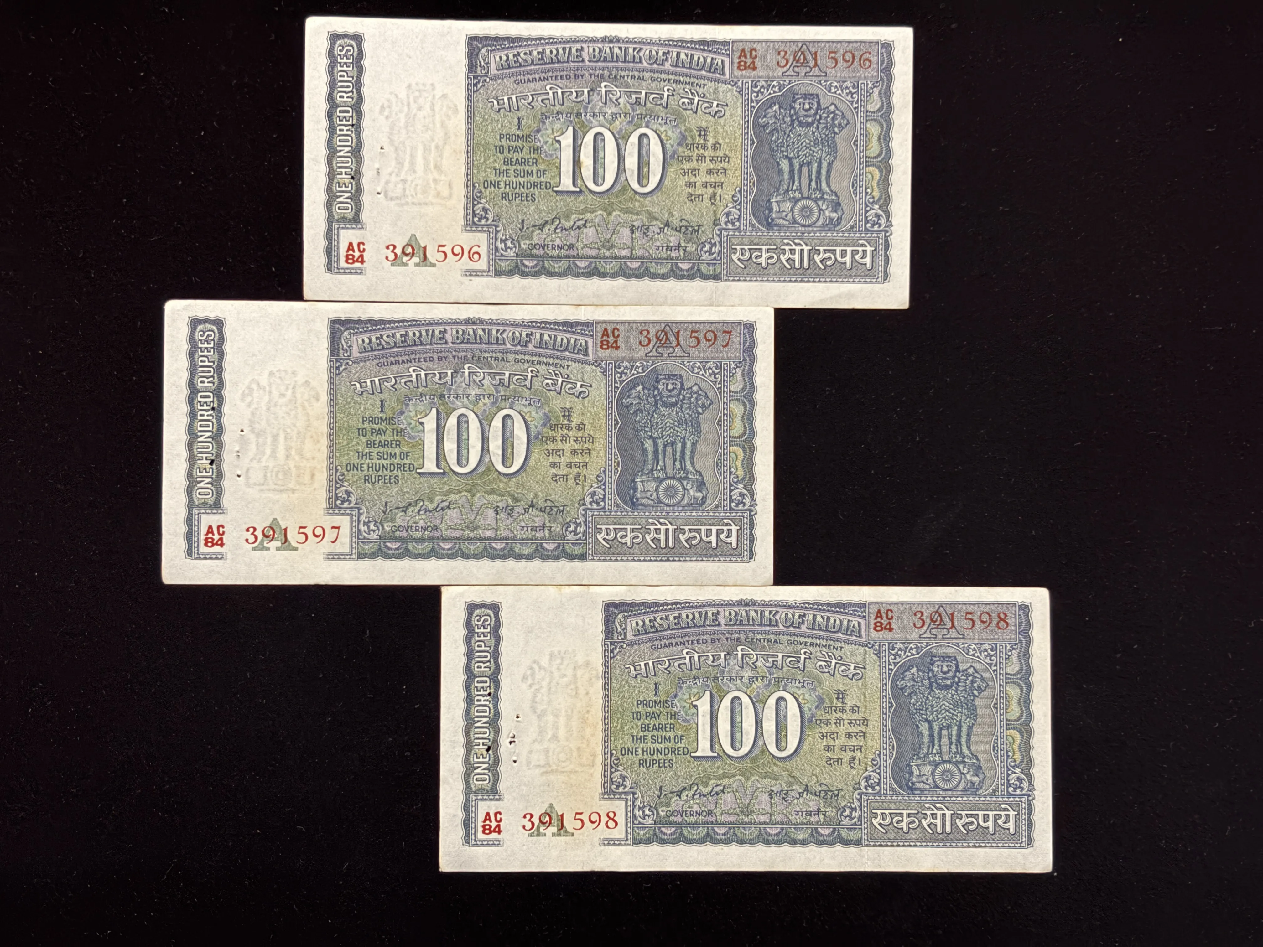 India, Rupees 100 x 3 Consecutive Serial Number Banknotes, White Panel Issue, Sign. I.G. Patel, Inset A, UNC, (AC84 391596)