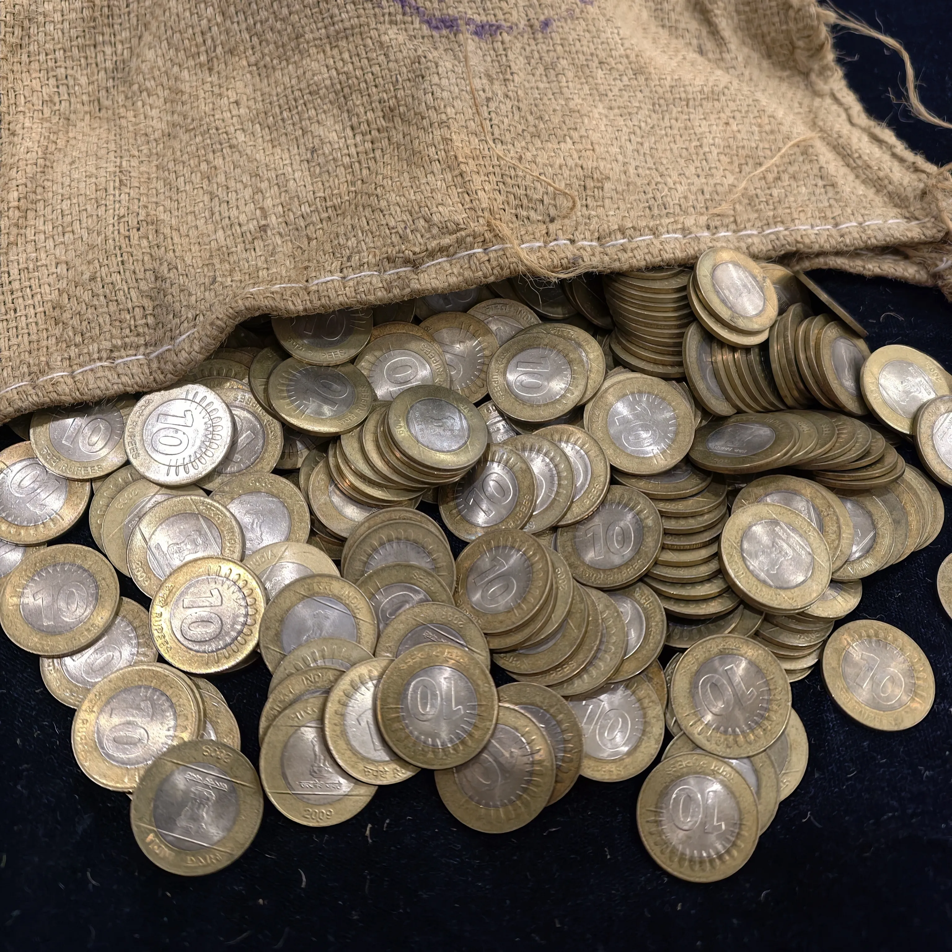 10₹ 2009 Single Mint Noida 100 Coins lot from Gunny Bag